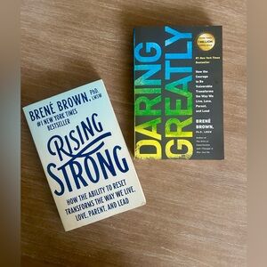 Brené Brown Book Set - Rising Strong & Daring Greatly